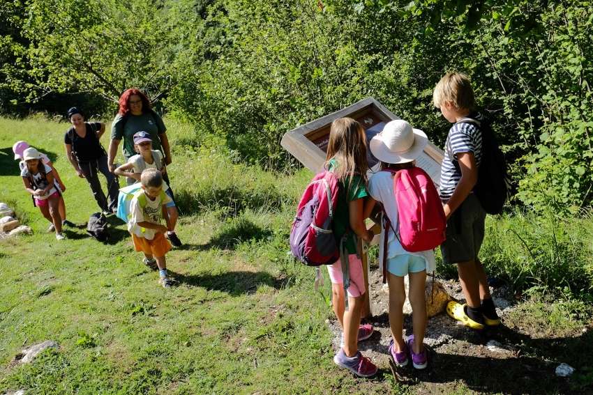 Triglavski narodni park v publikaciji V koraku znanja in doživetij
