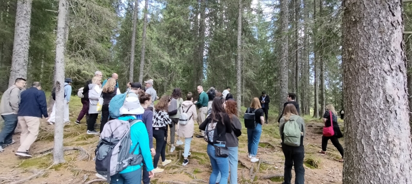 Udeleženci Evropske konference o upravljanju vretenčarjev pri nas 