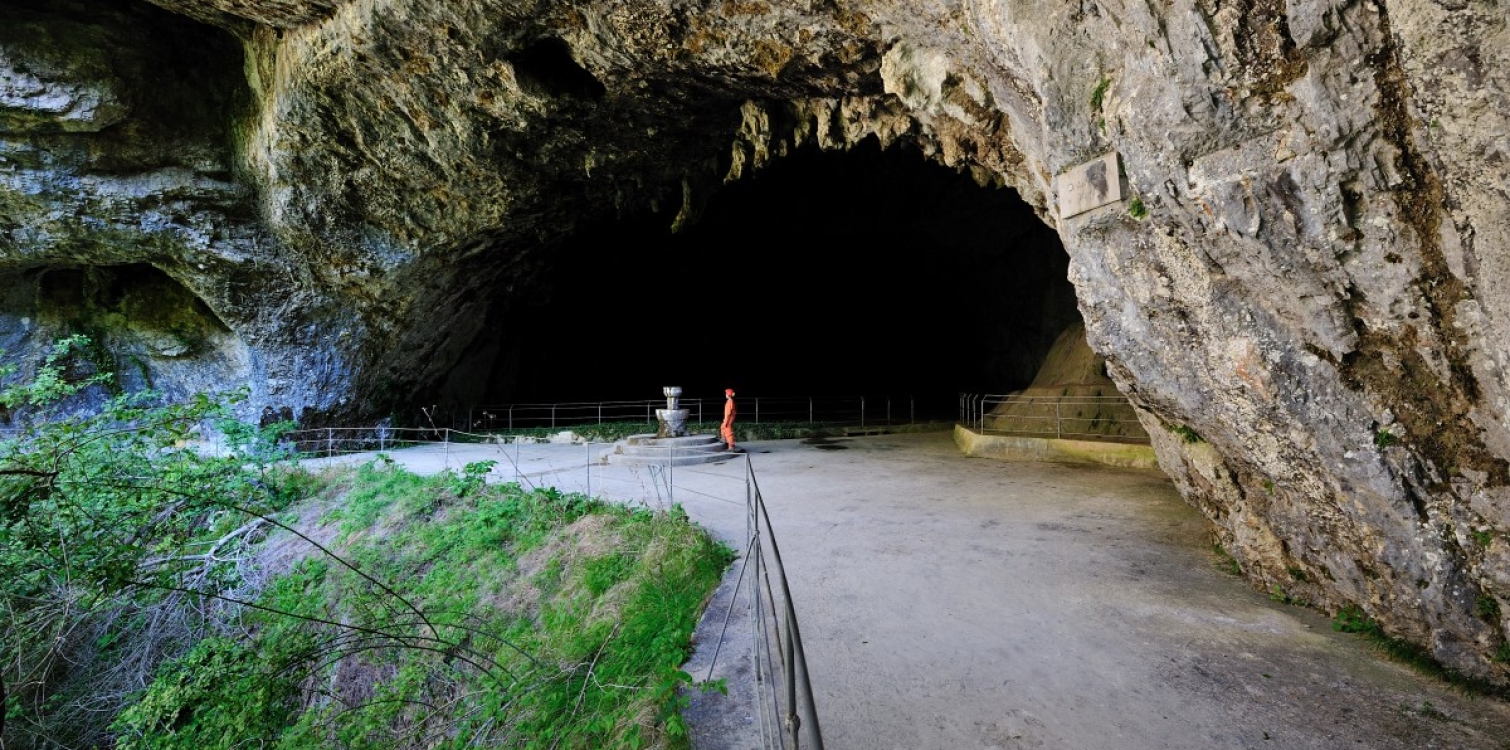 Arheološka zapuščina Škocjanskih jam