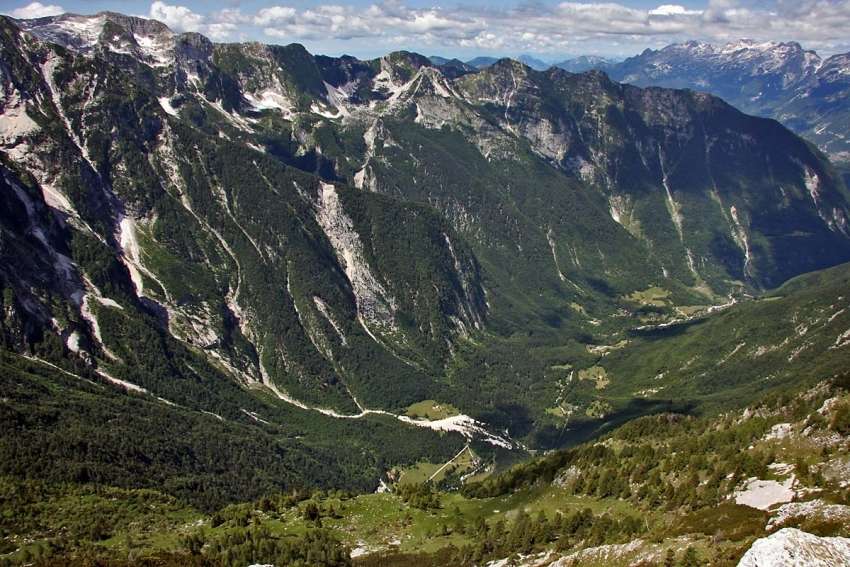 Vzdrževalna dela v dolini Lepene v TNP se začenjajo ta mesec